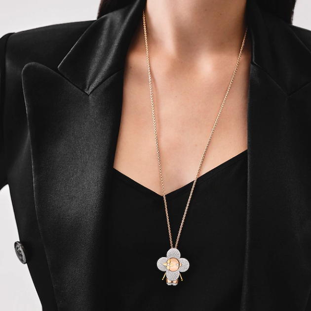 Louis Vuitton Vivienne Pendant, 3 Golds, Black Lacquer & Diamonds